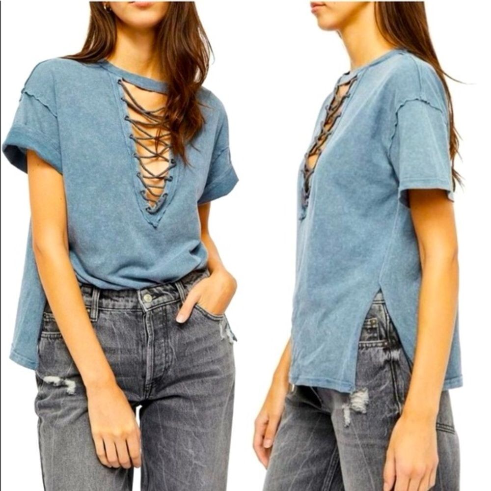 Free People Azalea lace up T-shirt Sz S short sleeve side slits reversed seams